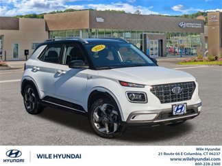 Certified 2022 Hyundai Venue Limited image 1