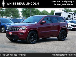 Used 2017 Jeep Grand Cherokee Altitude image 1