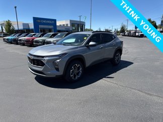 New 2025 Chevrolet Trax LT w/ Sunroof Package image 1