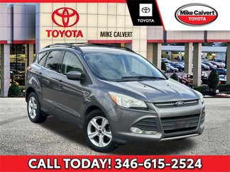 Used 2014 Ford Escape SE w/ Equipment Group 201A image 1