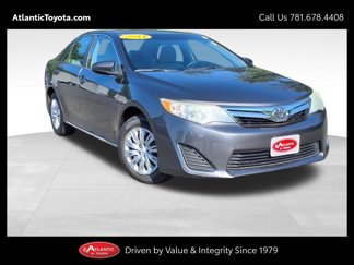 Used 2014 Toyota Camry LE image 1