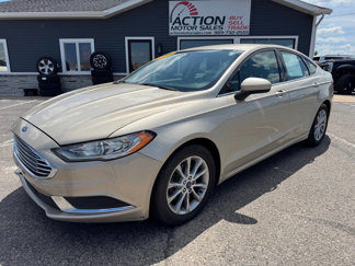 Used 2017 Ford Fusion SE w/ Fusion SE Technology Package image 1