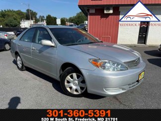 Used 2002 Toyota Camry LE image 1
