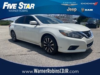 Used 2016 Nissan Altima 2.5 SL w/ 2.5 Technology w/LED Package image 1