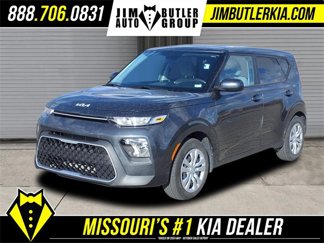 Used 2022 Kia Soul LX image 1