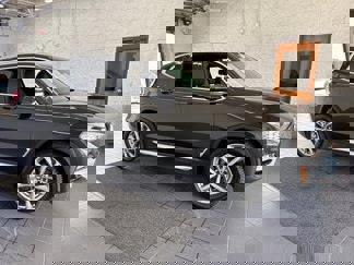 Used 2019 BMW X3 xDrive30i w/ Premium Package image 1