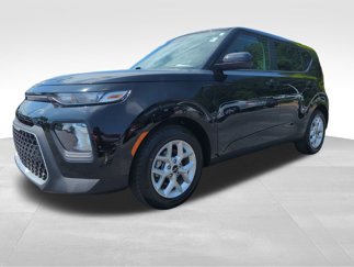 Used 2022 Kia Soul LX w/ Technology Package image 1