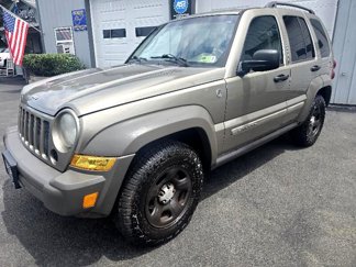 Used 2007 Jeep Liberty Sport image 1