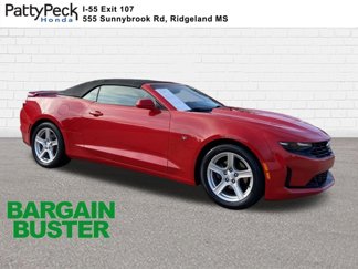 Used 2020 Chevrolet Camaro LT image 1