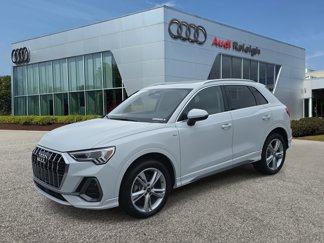 Certified 2022 Audi Q3 2.0T Premium Plus w/ Premium Plus Package image 1