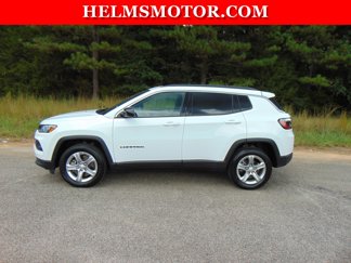 Certified 2024 Jeep Compass Latitude w/ Altitude Special Edition image 1