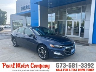 Certified 2022 Chevrolet Malibu LT image 1