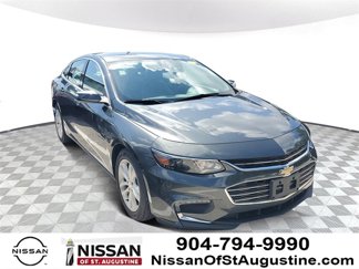 Used 2017 Chevrolet Malibu LT image 1