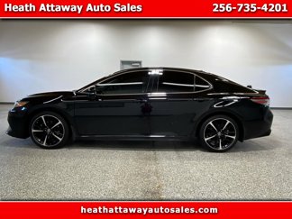 Used 2019 Toyota Camry XSE image 1