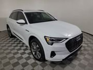 Used 2021 Audi e-tron Premium Plus w/ Premium Plus Package image 1