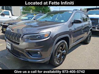 Used 2020 Jeep Cherokee Latitude Plus image 1