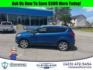 Used 2019 Ford Escape Titanium image 1