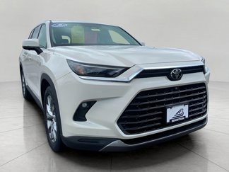 Used 2024 Toyota Grand Highlander AWD Hybrid image 1