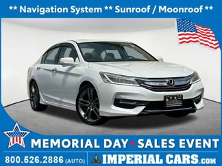 Used 2017 Honda Accord Touring image 1