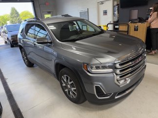 Used 2021 GMC Acadia SLE w/ Driver Convenience Package image 1