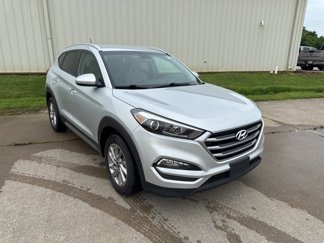 Used 2017 Hyundai Tucson SE image 1