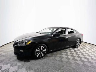Certified 2022 Nissan Altima 2.5 SV image 1