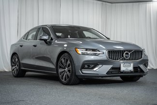 Used 2021 Volvo S60 T5 Inscription image 1