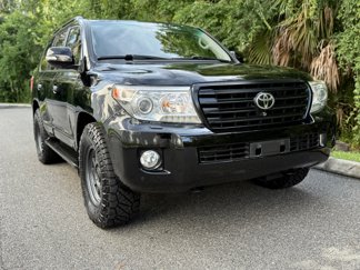 Used 2014 Toyota Land Cruiser image 1