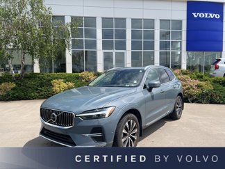 Used 2023 Volvo XC60 B5 Plus image 1