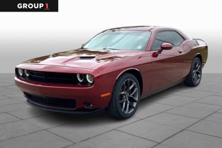 Used 2019 Dodge Challenger SXT w/ Blacktop Package image 1