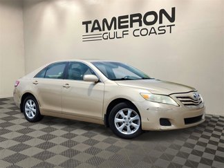Used 2011 Toyota Camry image 1