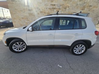 Used 2017 Volkswagen Tiguan Limited w/ Premium Package image 1