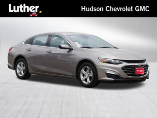 Used 2024 Chevrolet Malibu LT image 1