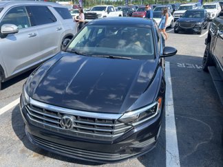 Used 2019 Volkswagen Jetta SEL image 1