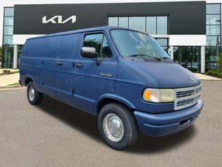Used 1994 Dodge B2500 image 1