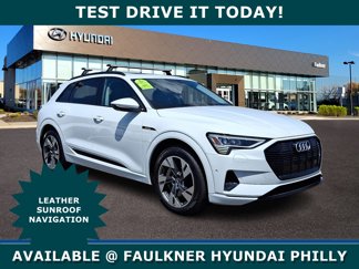 Used 2021 Audi e-tron Premium w/ Convenience Plus Package image 1