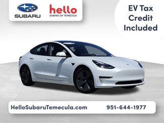 Used 2021 Tesla Model 3 Standard Range Plus image 1