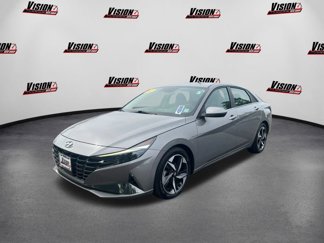 Used 2022 Hyundai Elantra Limited image 1