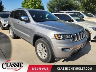 Used 2017 Jeep Grand Cherokee Laredo w/ Quick Order Package 2BE image 1