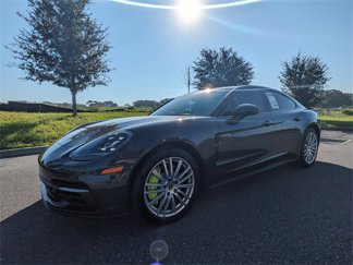 Used 2020 Porsche Panamera 4 image 1