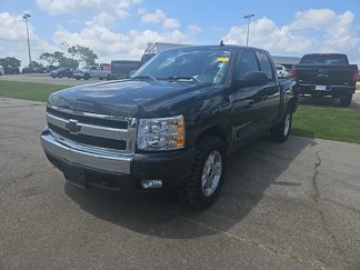 Used 2007 Chevrolet Silverado 1500 LT w/ 2LT Audio Package image 1