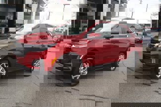 Used 2023 Chevrolet Equinox LT image 1