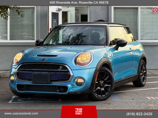 Used 2017 MINI Cooper S image 1