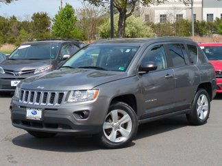 Used 2013 Jeep Compass Latitude image 1