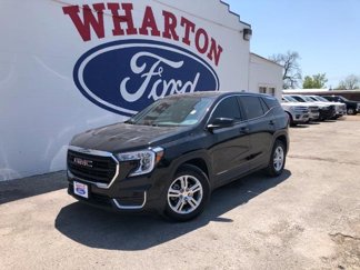 Used 2024 GMC Terrain SLE image 1