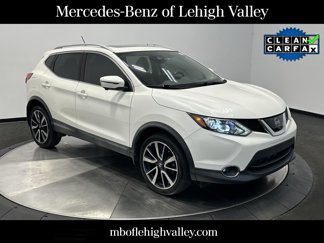 Used 2017 Nissan Rogue Sport SL w/ SL Premium Package image 1