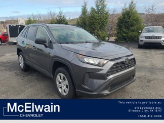 Used 2020 Toyota RAV4 LE image 1