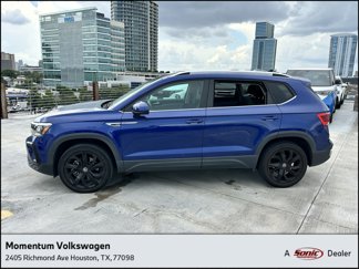 Used 2022 Volkswagen Taos SE image 1