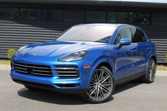 Certified 2022 Porsche Cayenne S image 1