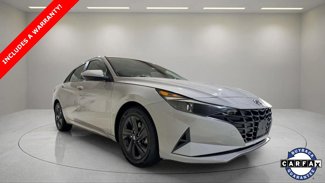 Used 2021 Hyundai Elantra SEL image 1
